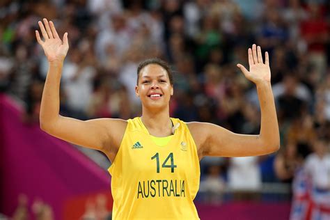 elizabeth cambage leaked|Video of Liz Cambage fight with Nigerian players emerges